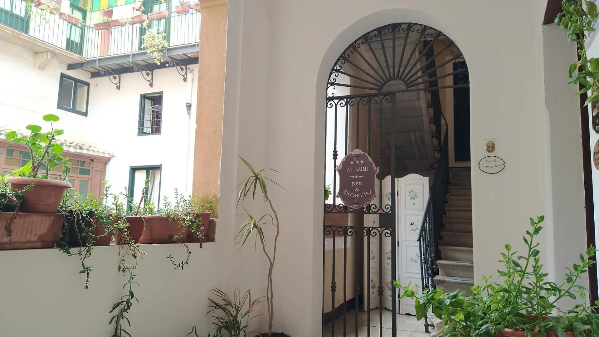 Ai Lumi Bed and Breakfast Trapani Bed & Breakfast