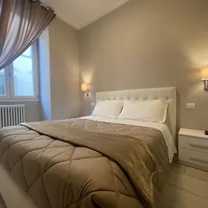 santanna-apartments.it-tuscanyhotel.com/