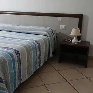 Domo - Guest-house Il Nespolo Fiorito , Orosei Italië