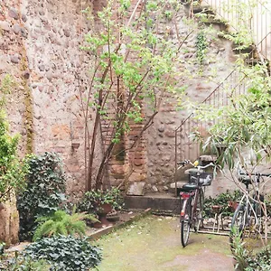  Apartment Veronaeasyapartments Italy